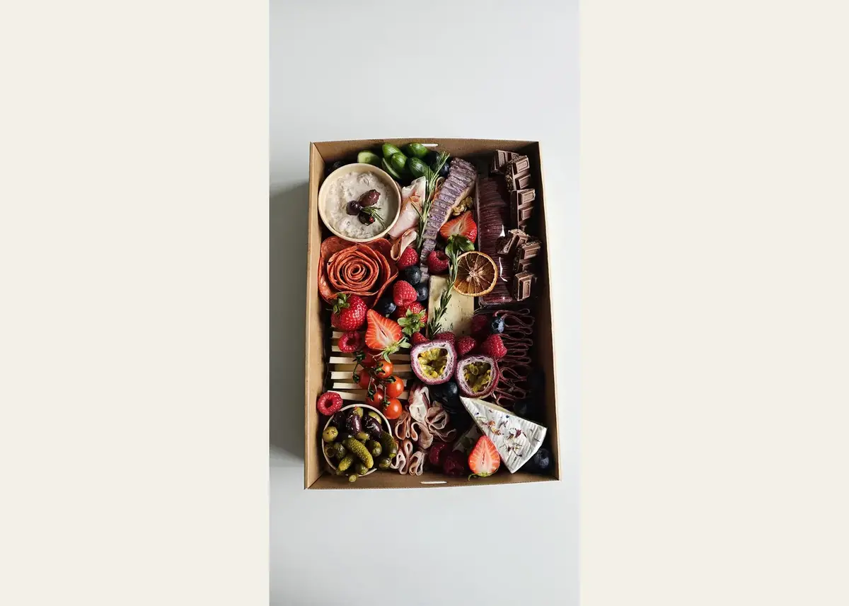 Medium grazing box presentation 1